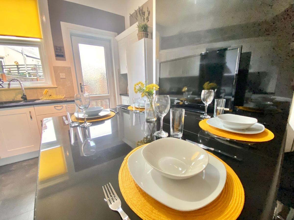 Blackpool Abode - The Buttercup Suite Exterior photo
